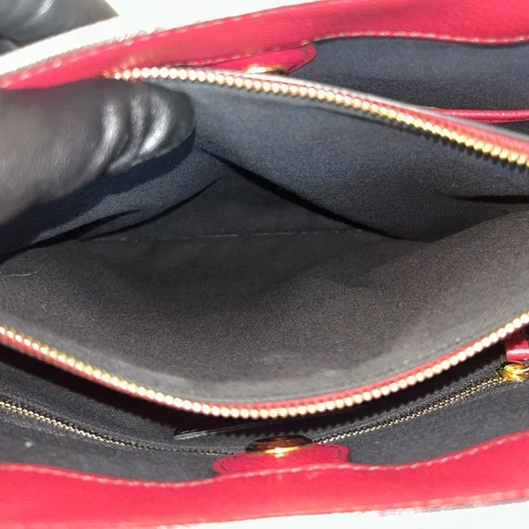 Burberry Medium Red/Beige House Check Banner Bag - Picture 12 of 15